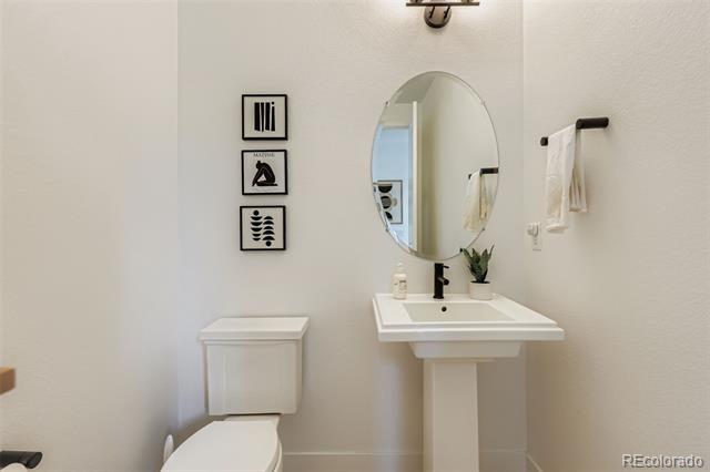 3434 W 154th Place