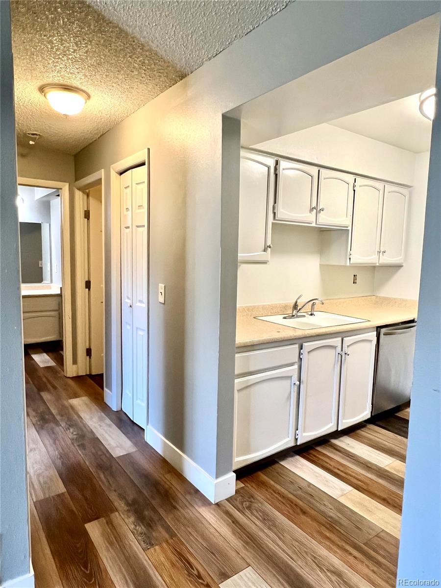 14437 E 1st Drive Unit: B04