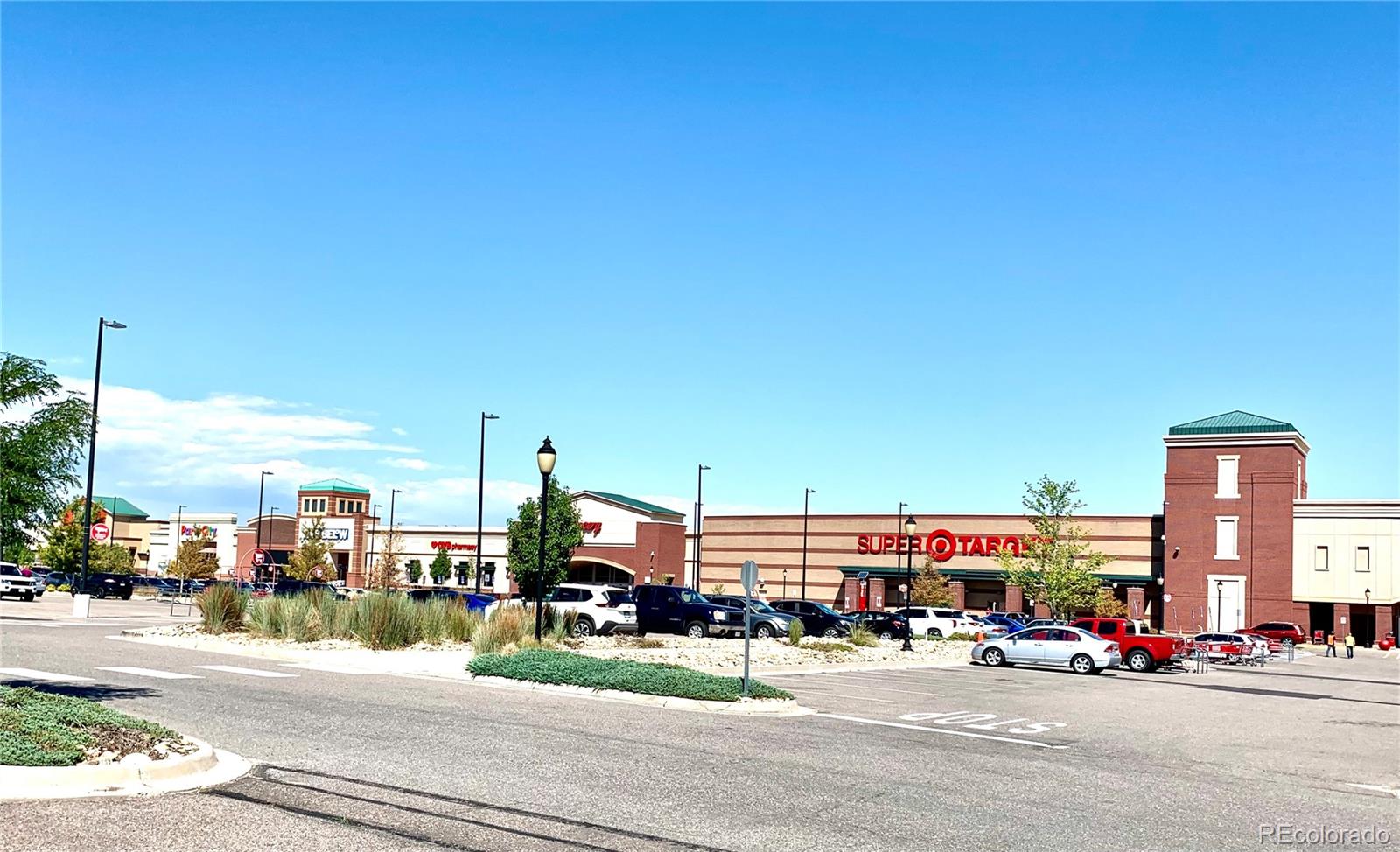14437 E 1st Drive Unit: B04