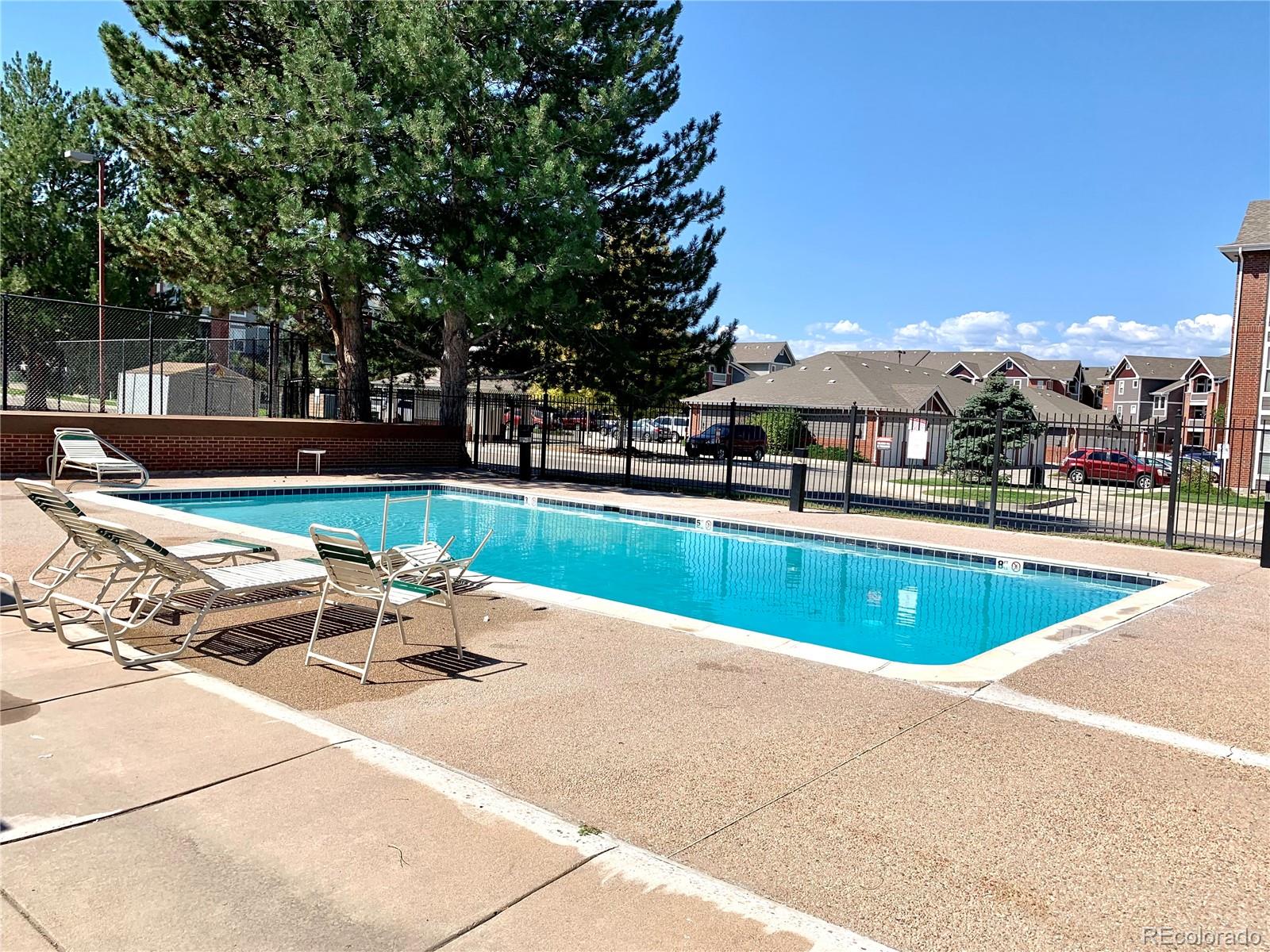 14437 E 1st Drive Unit: B04