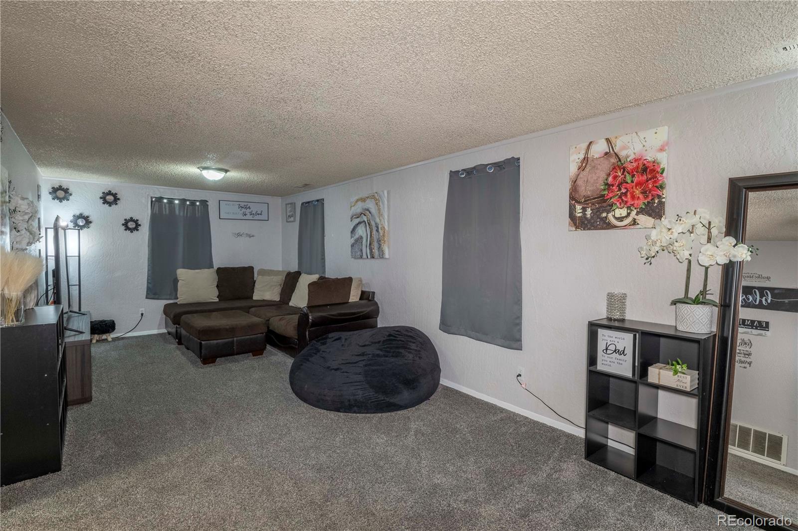 3822 Pearl Drive