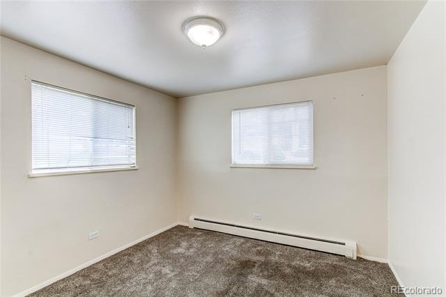 2350 S Linden Court