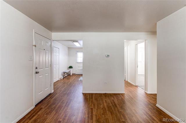 2350 S Linden Court