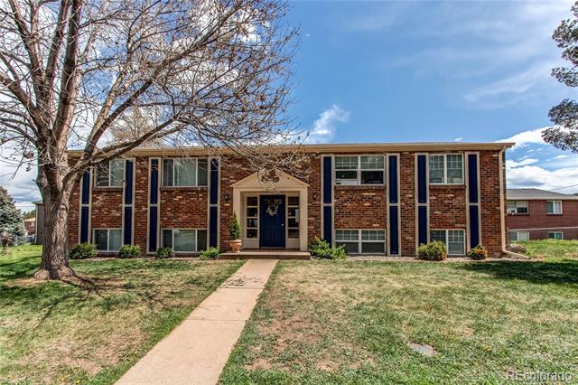 2350 S Linden Court