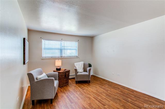 2350 S Linden Court