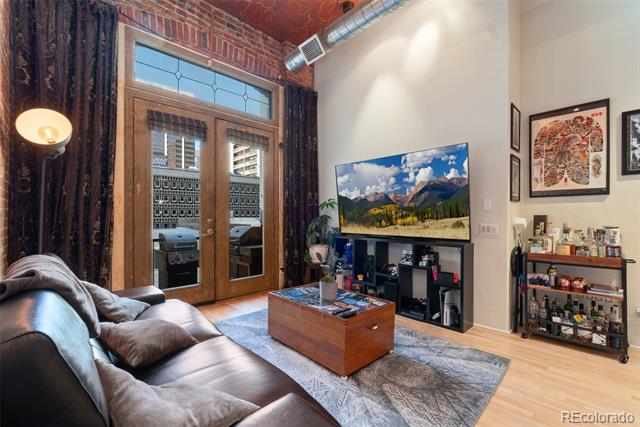1617 California Street Unit: 3F