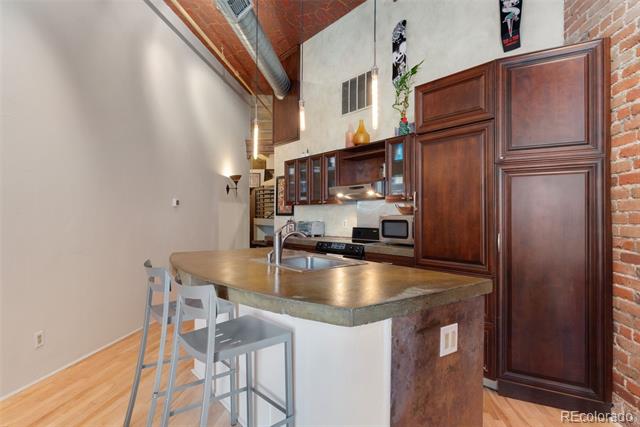1617 California Street Unit: 3F