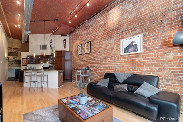 1617 California Street Unit: 3F
