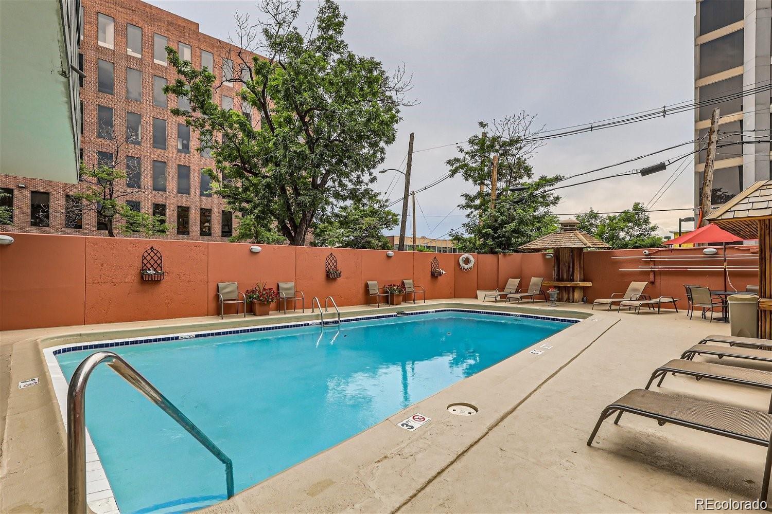 909 N Logan Street Unit: 4A