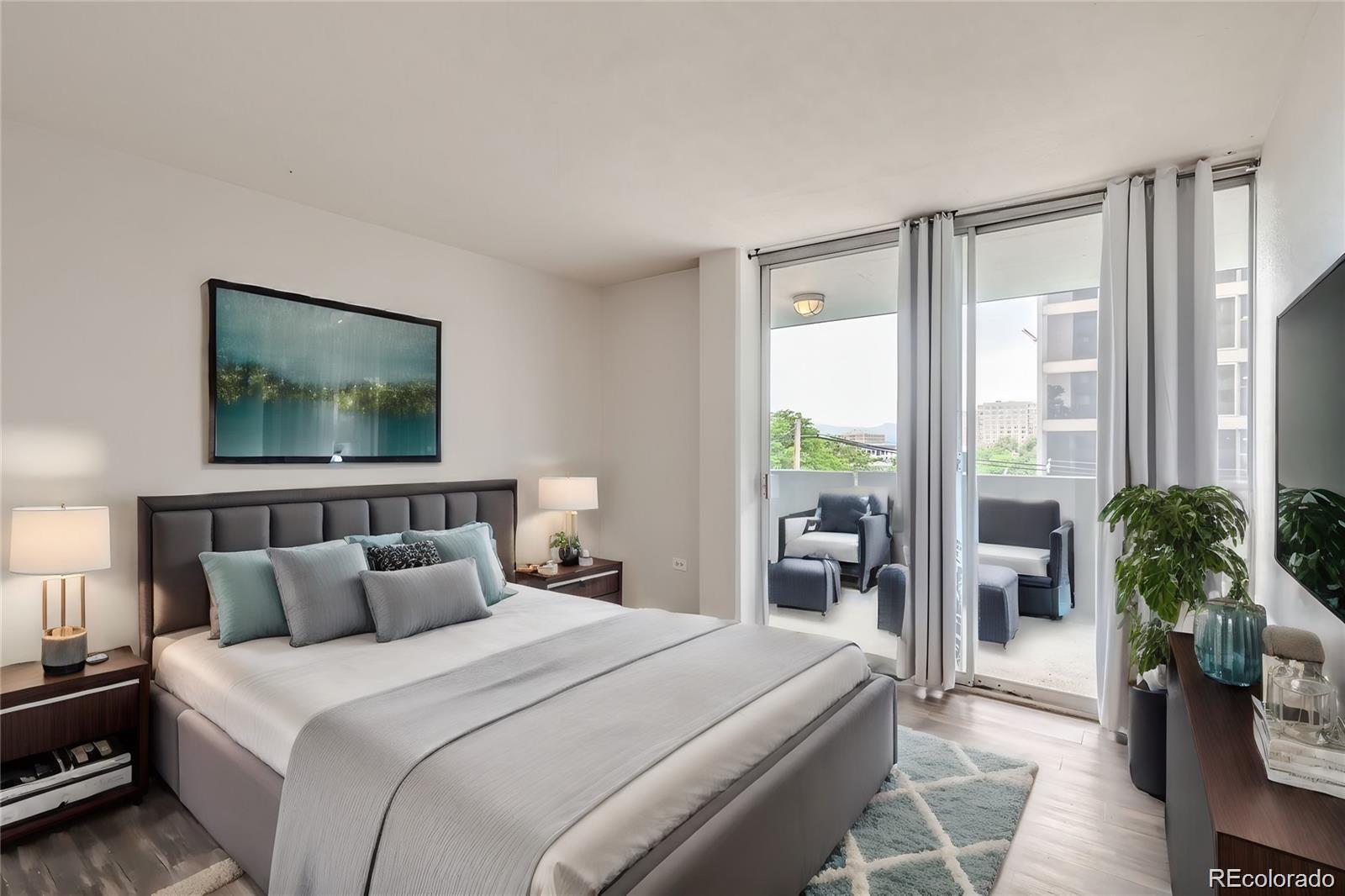 909 N Logan Street Unit: 4A