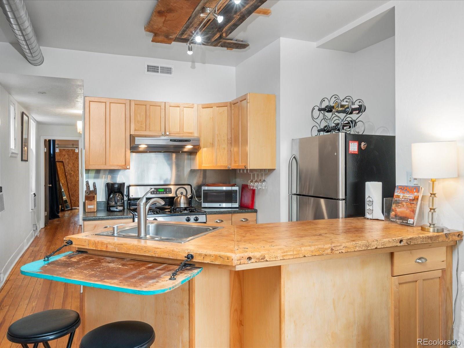 164 W Maple Avenue