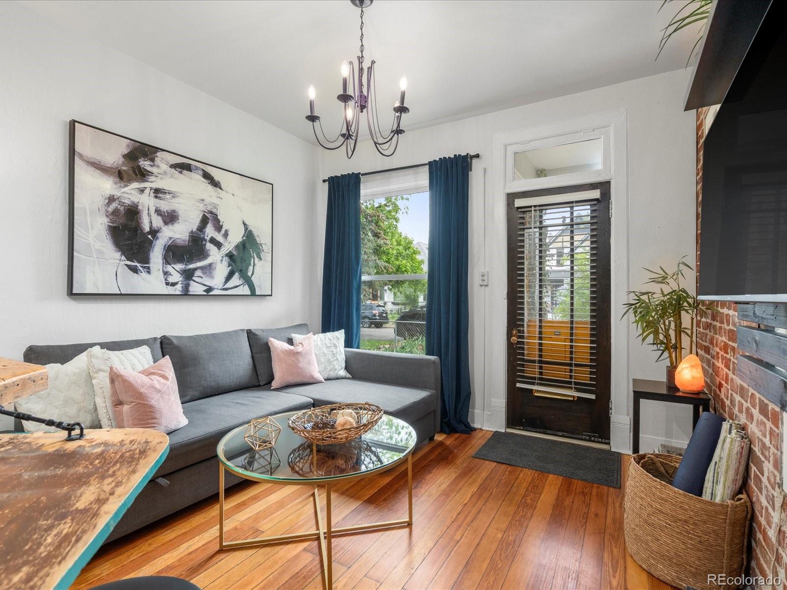 164 W Maple Avenue