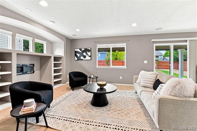 330 Short Drive