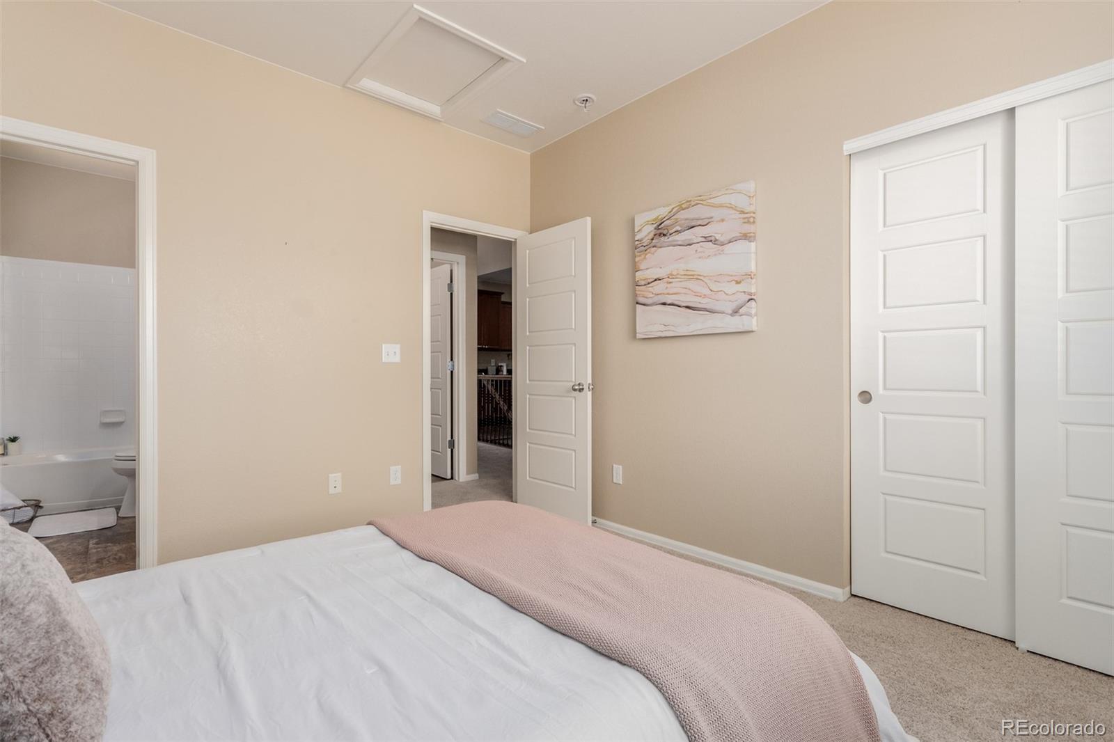8546 Raspberry Drive