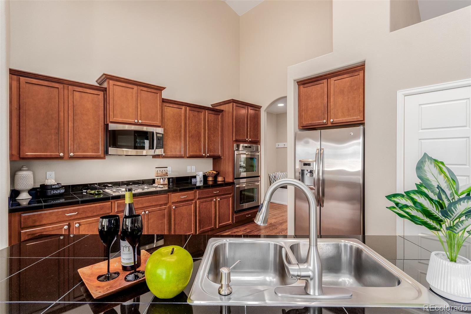8546 Raspberry Drive
