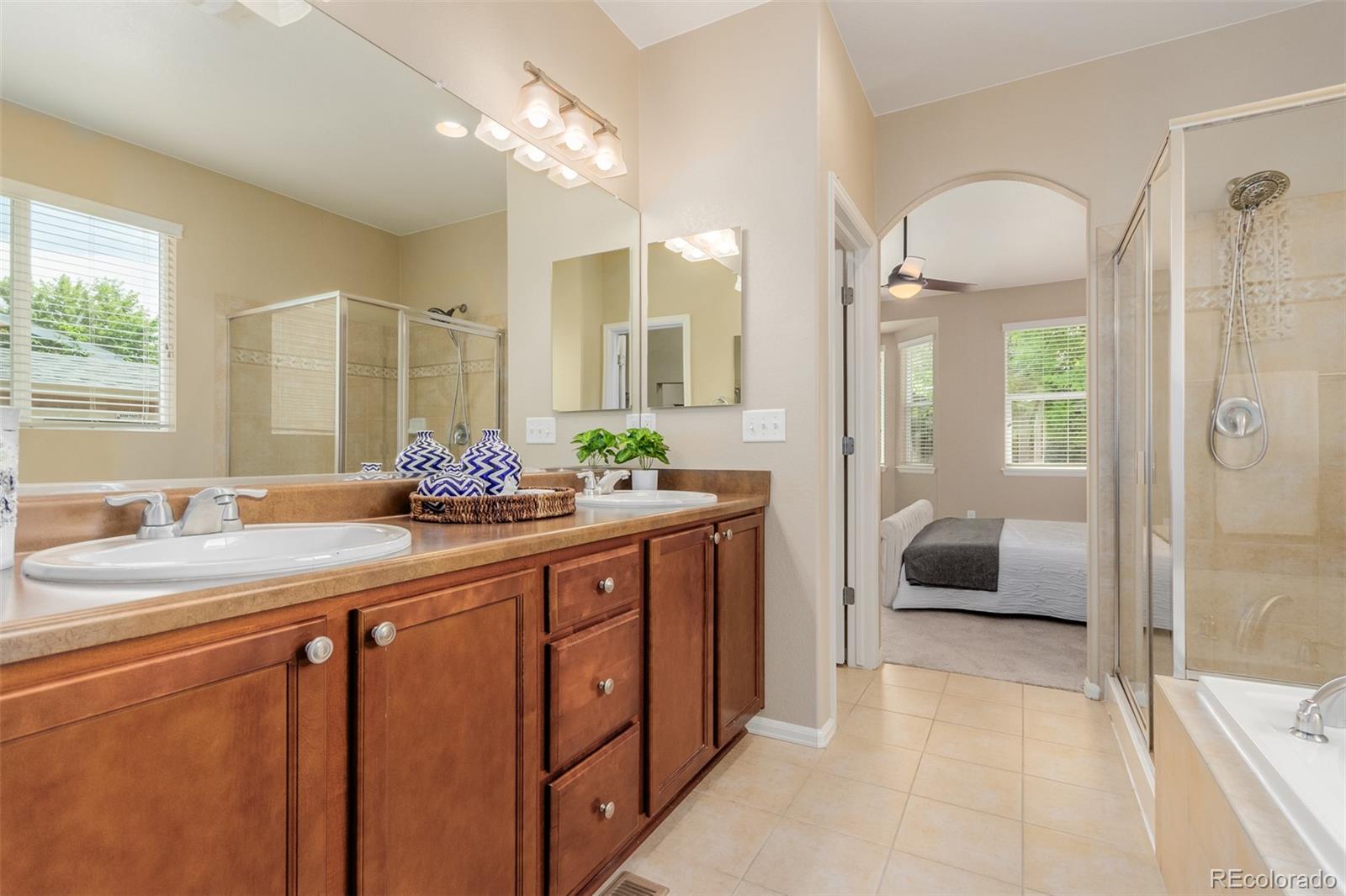 8546 Raspberry Drive