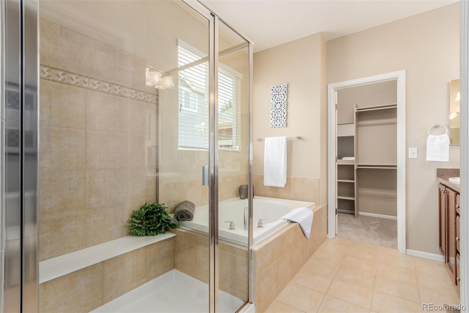 8546 Raspberry Drive