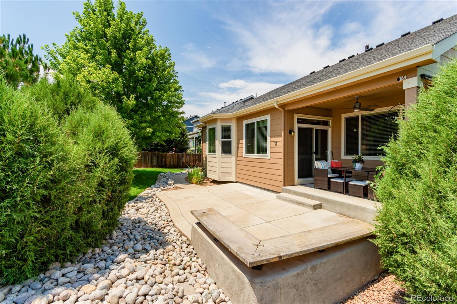 8546 Raspberry Drive