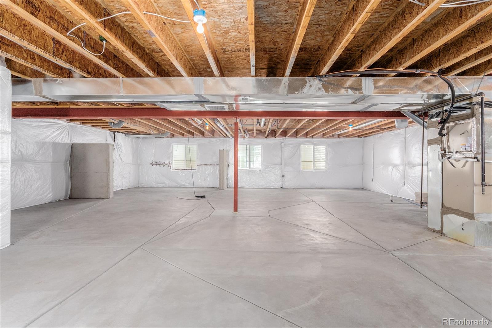 8546 Raspberry Drive