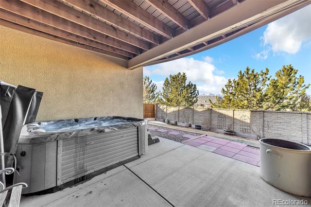 6038 Cumbre Vista Way