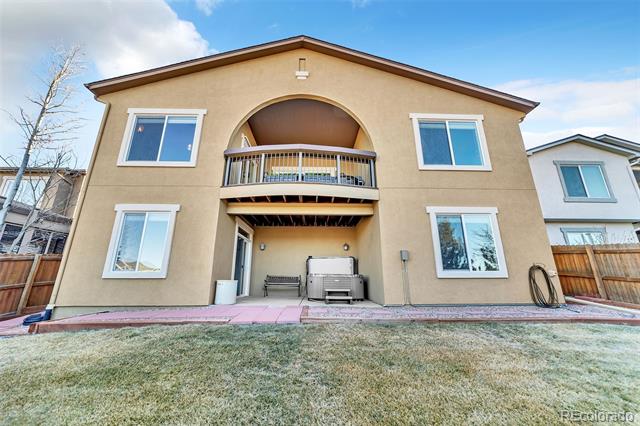 6038 Cumbre Vista Way