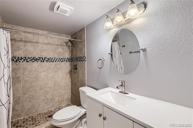 7814 W Ontario Place