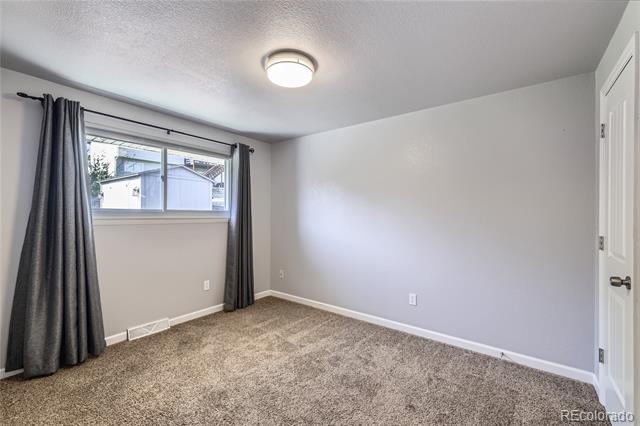 7814 W Ontario Place