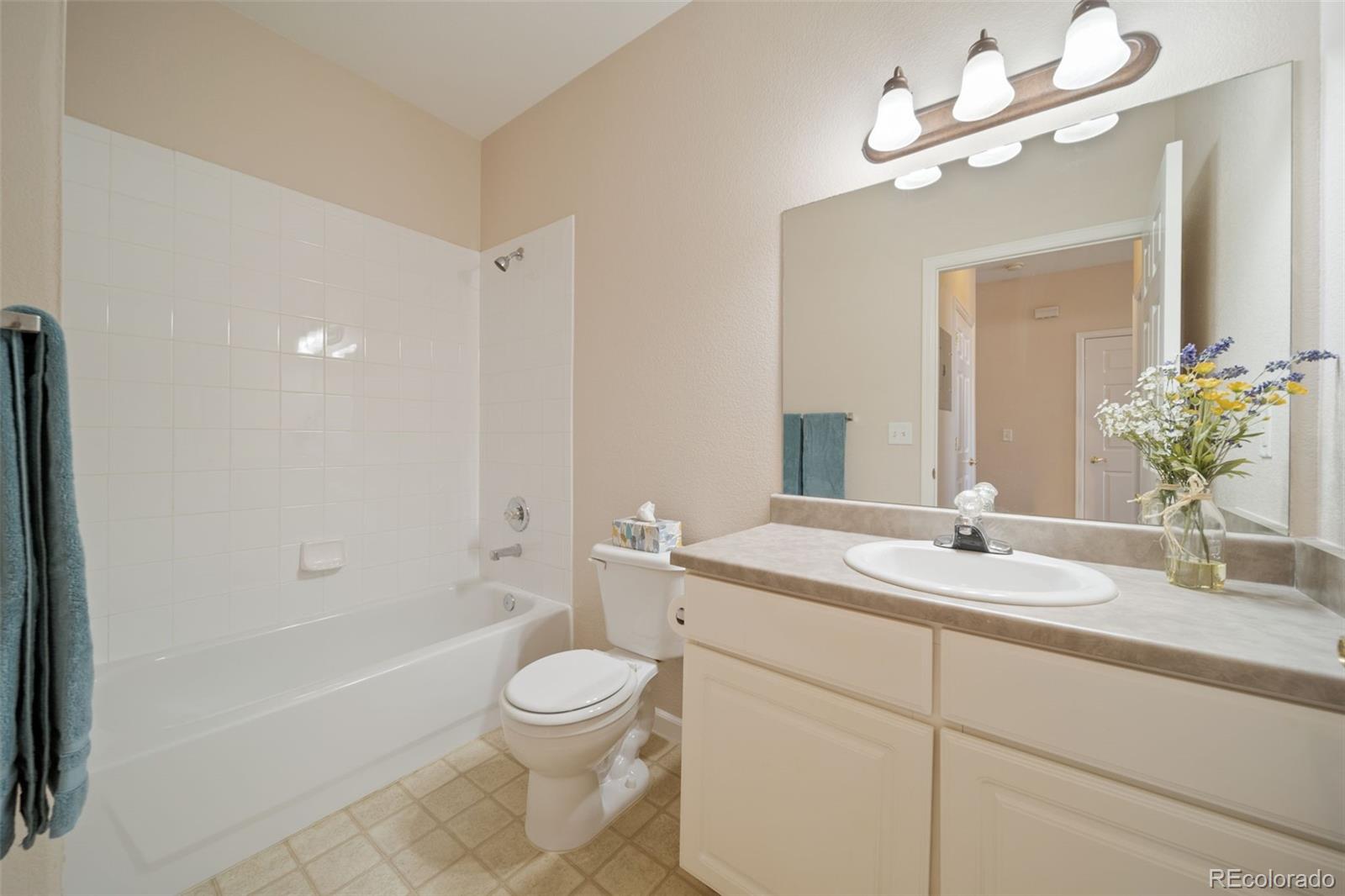 22520 E Ontario Drive Unit: 102
