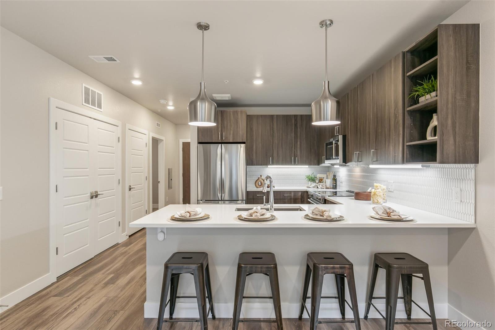 20 Wilcox Street Unit: 519