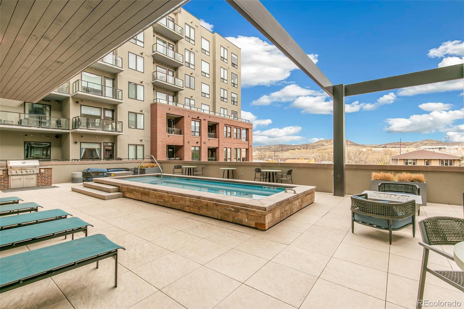 20 Wilcox Street Unit: 519