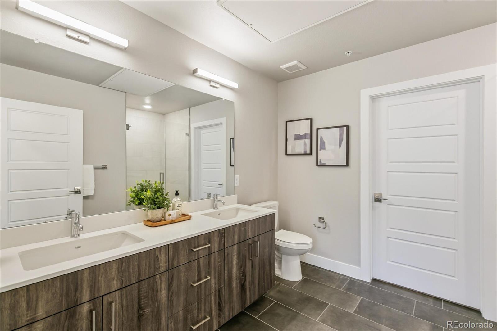 20 Wilcox Street Unit: 519