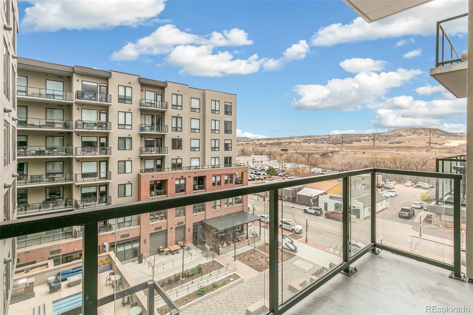 20 Wilcox Street Unit: 519