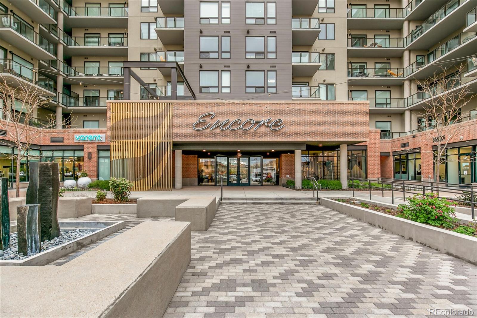 20 Wilcox Street Unit: 519