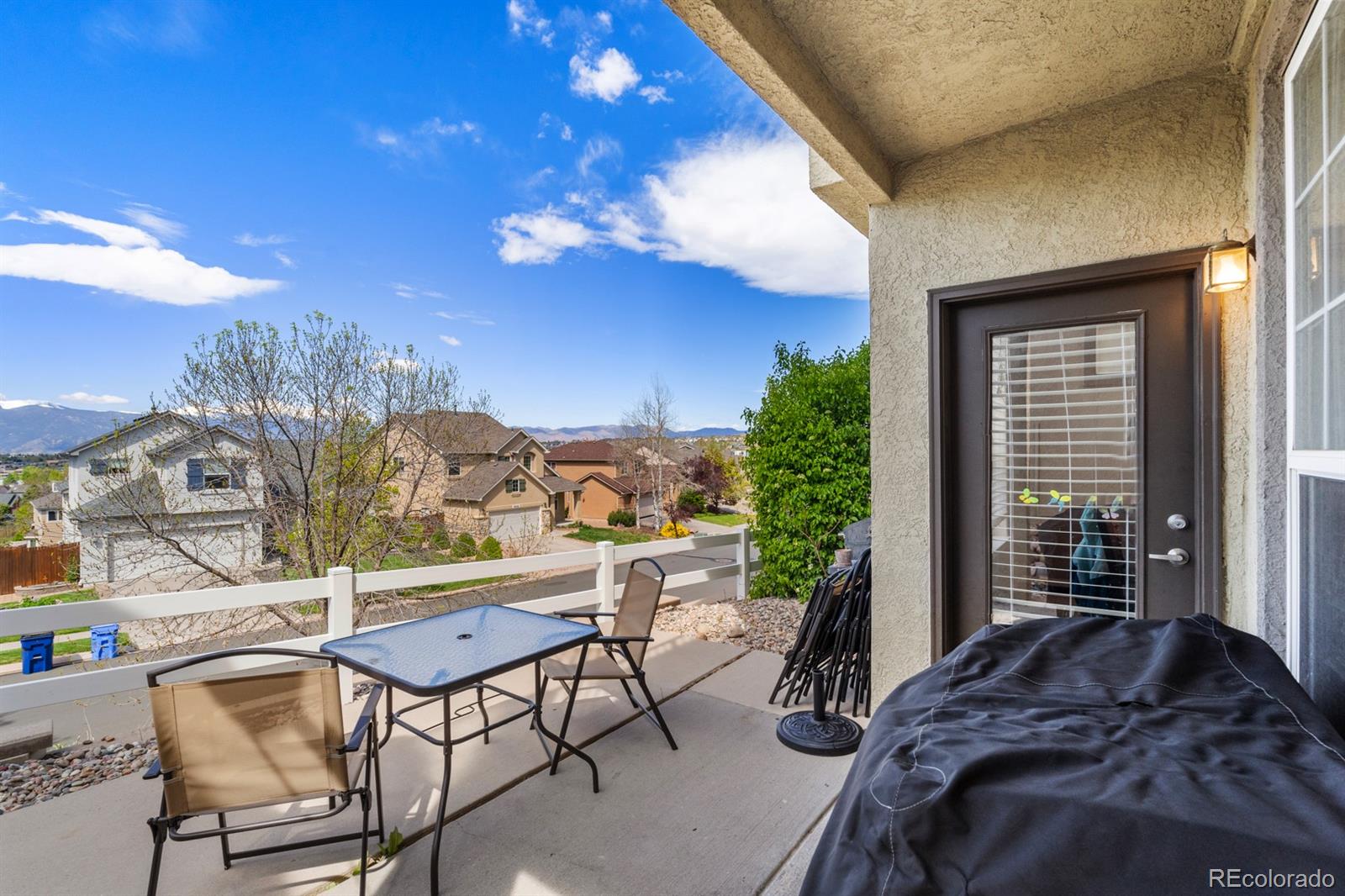 4290 Alder Springs View