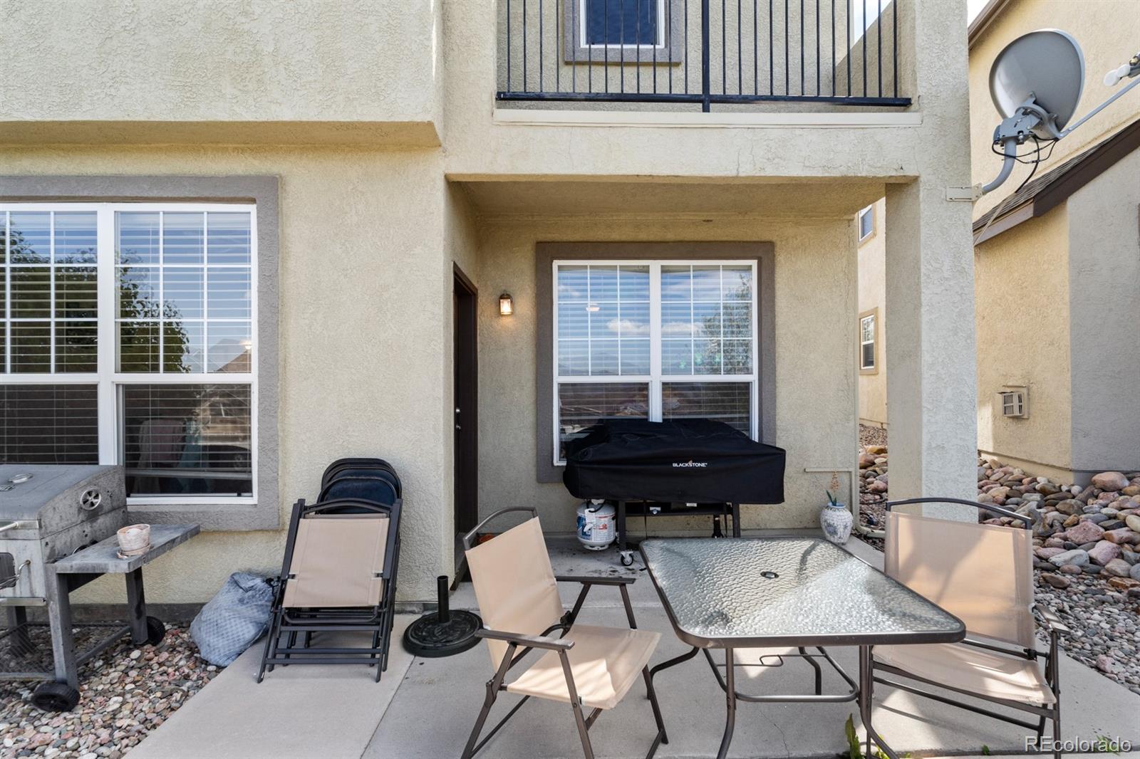 4290 Alder Springs View