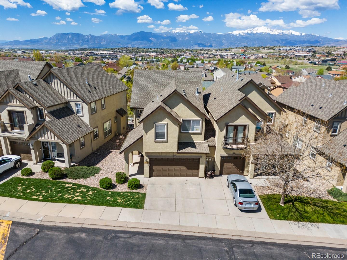 4290 Alder Springs View