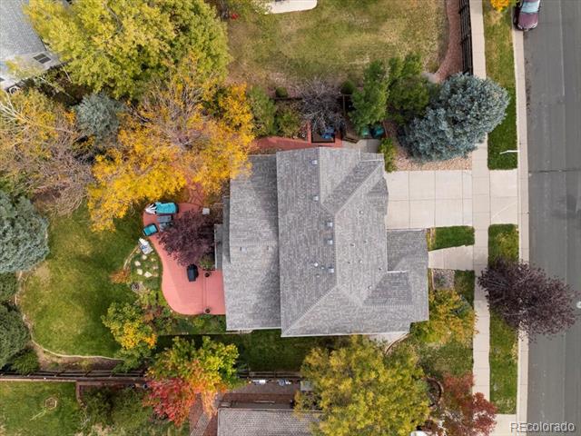 2551 S Flanders Court