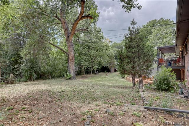 8750 W 8th Avenue