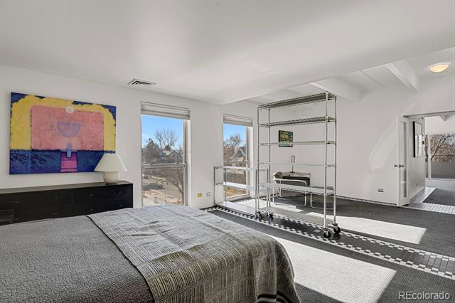 130 N Pearl Street Unit: 404