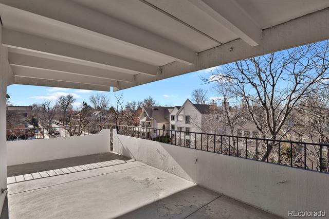 130 N Pearl Street Unit: 404