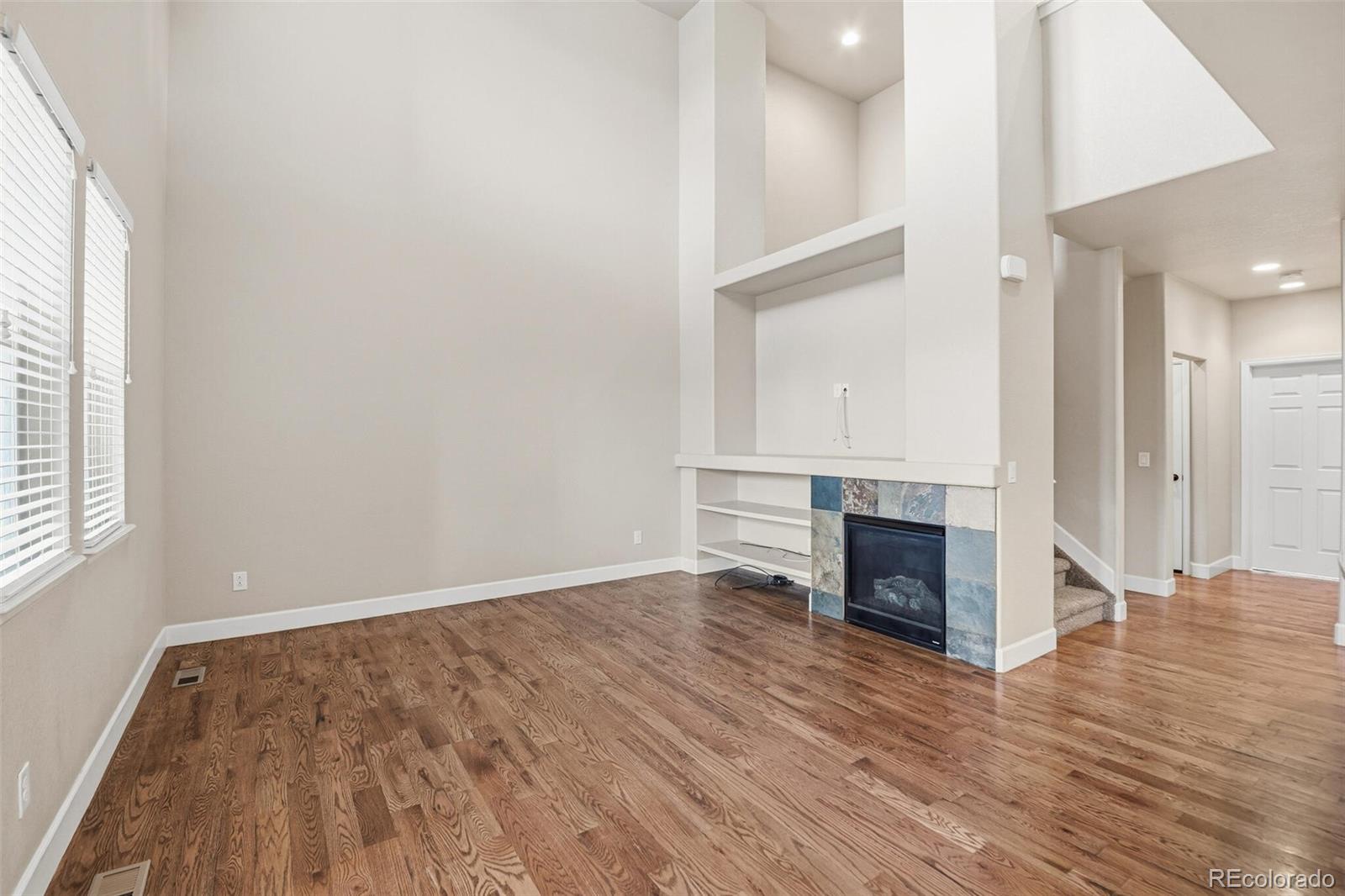 9763 W Hinsdale Lane