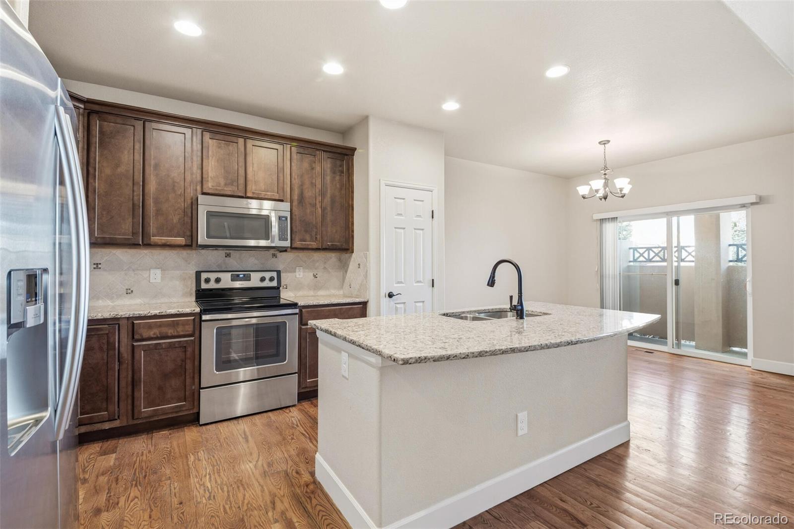 9763 W Hinsdale Lane