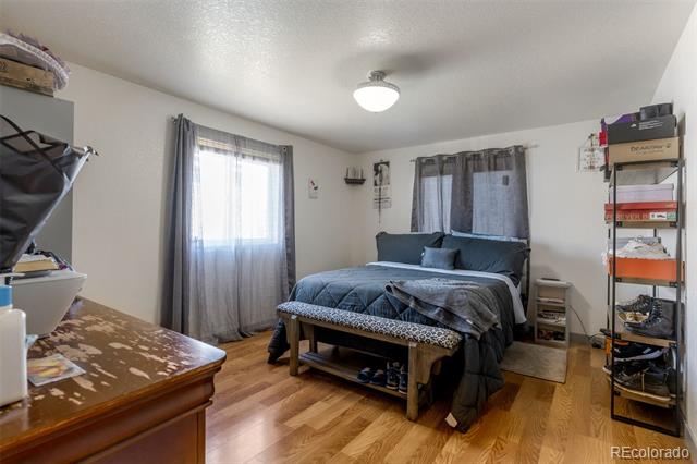 9100 Tejon