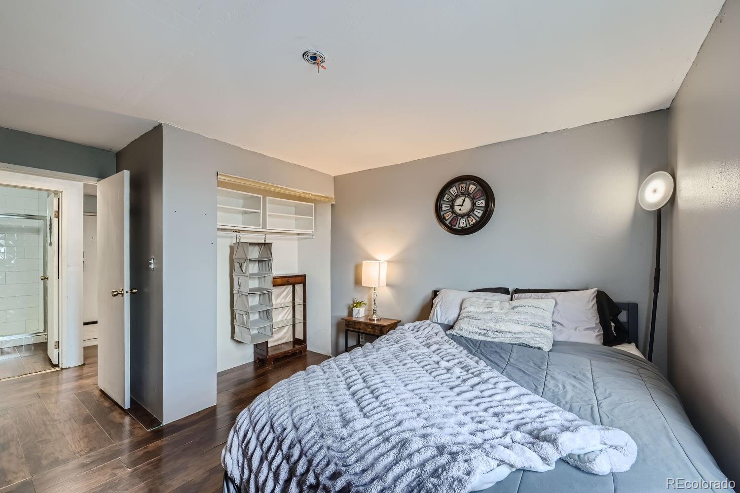 1150 Golden Circle Unit: 509