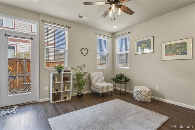 1078 Oak Circle