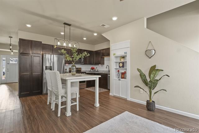 1078 Oak Circle