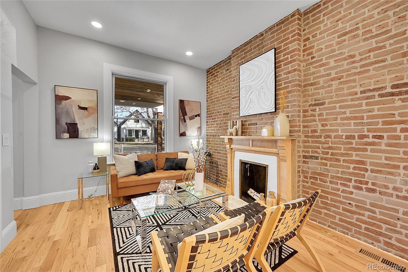 3439 N Lafayette Street