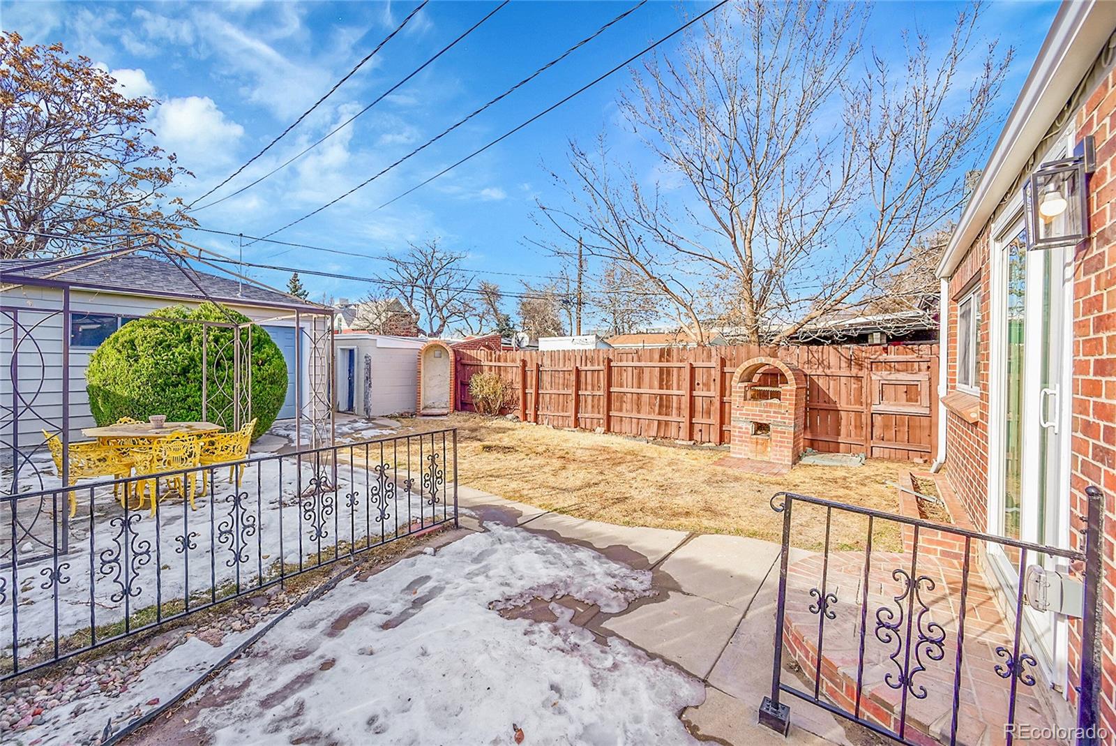 3439 N Lafayette Street
