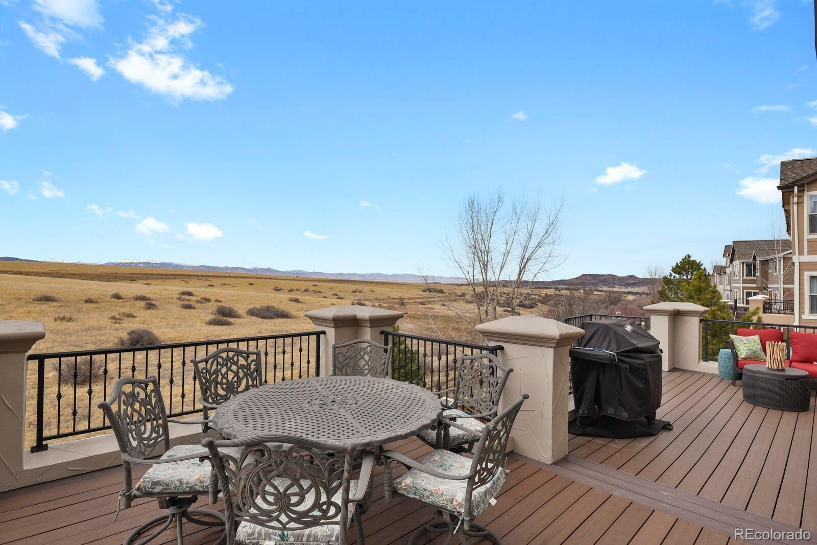 2933 Breezy Lane