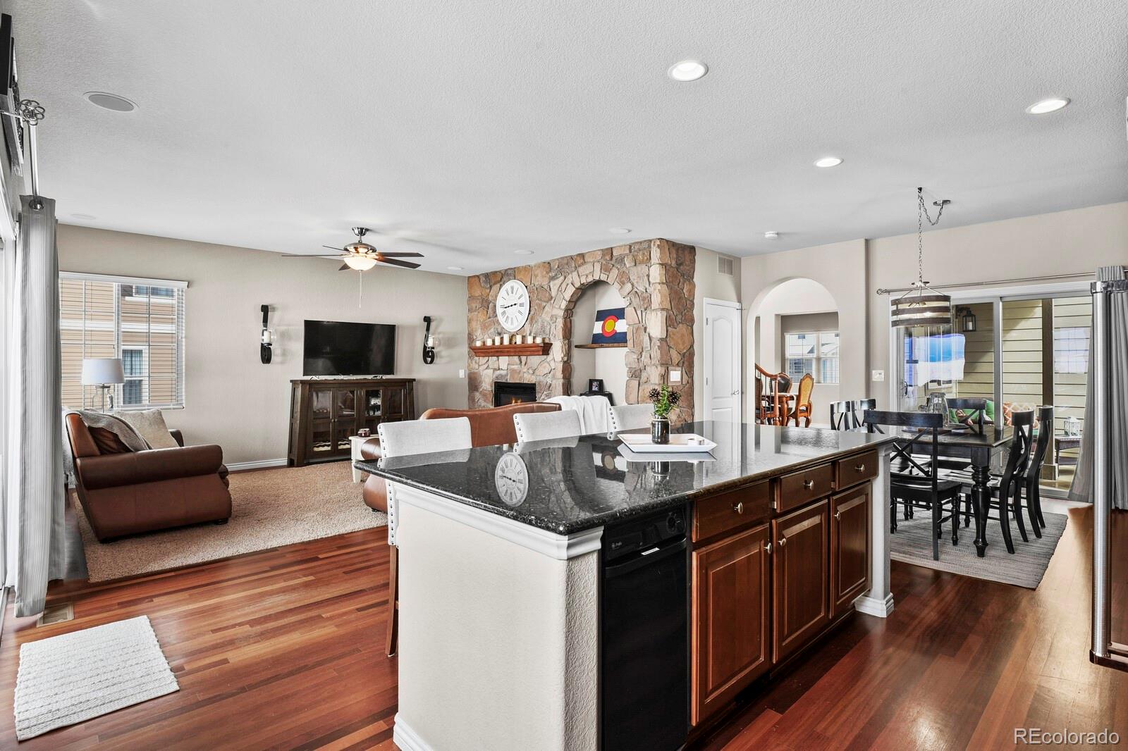 2933 Breezy Lane